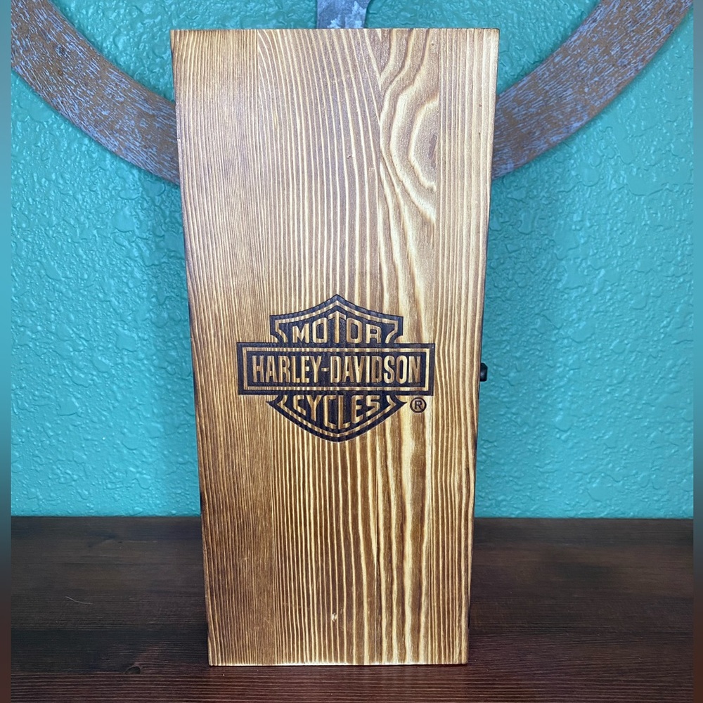 Harley-Davidson Heavy Glass Round Decanter